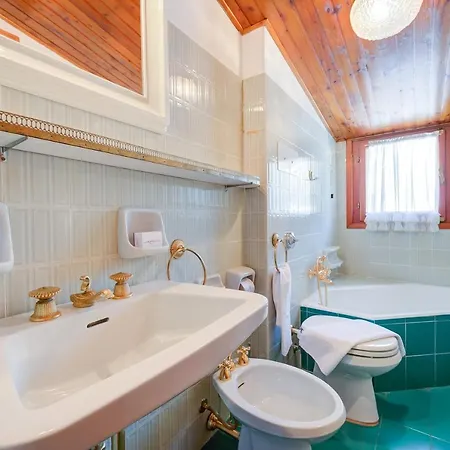 Il Rododendro Center - Happy Apartamento