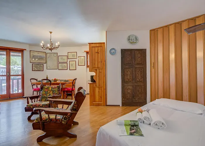 Il Rododendro Center - Happy Apartamento Bardonecchia